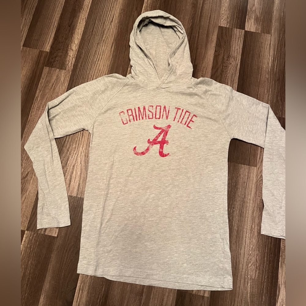 Men’s Medium Alabama Crimson Tide Long Sleeve Tee Hoodie like new!